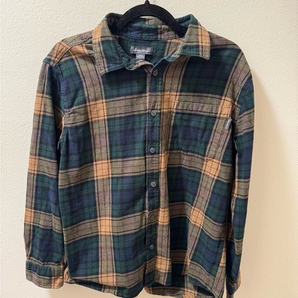 Eddie Bauer Other - Eddie Bauer Green and Black Flannel Shirt Size Large